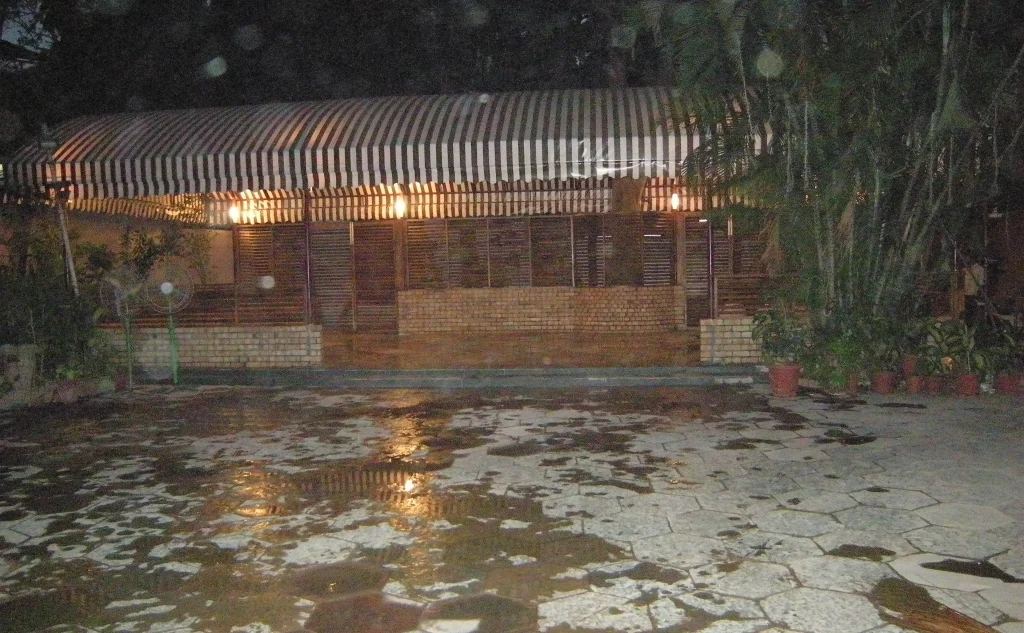 Restaurant At Juhu